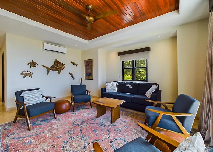 Dos Rios #70- 6 Bedroom On 12 Acre *